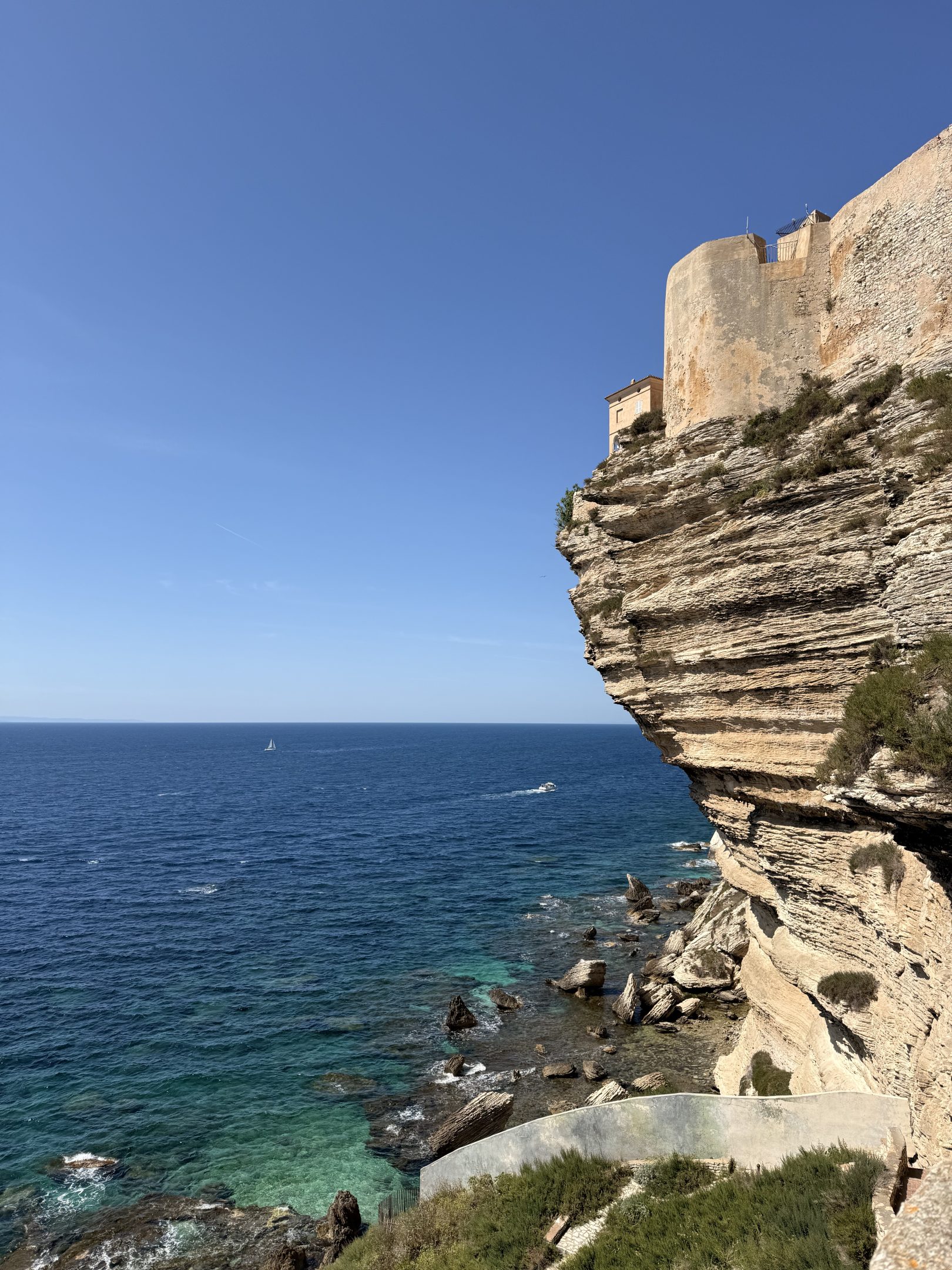 Visiter Bonifacio en une journée — Guide depuis Figari 