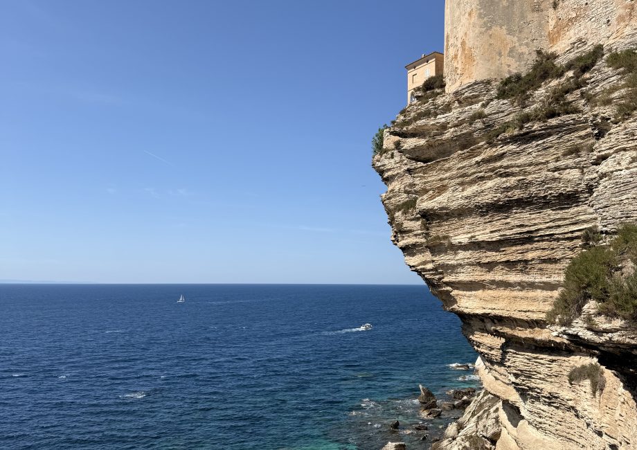 Visiter Bonifacio en une journée — Guide depuis Figari 