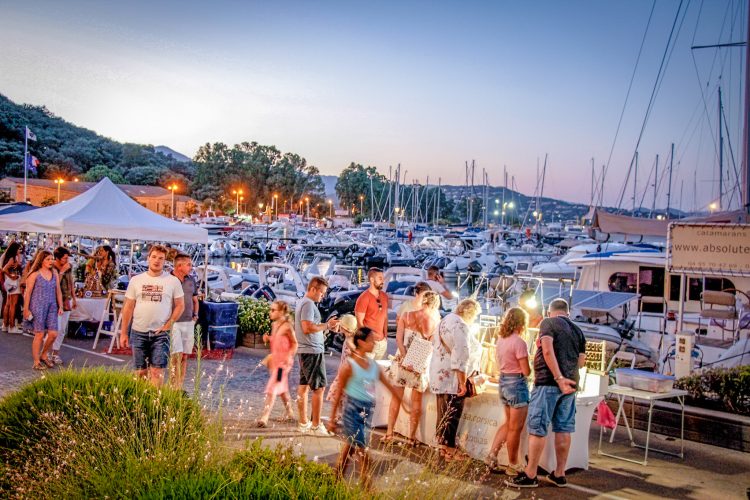 Aria Marina marché nocturne Porto-Vecchio